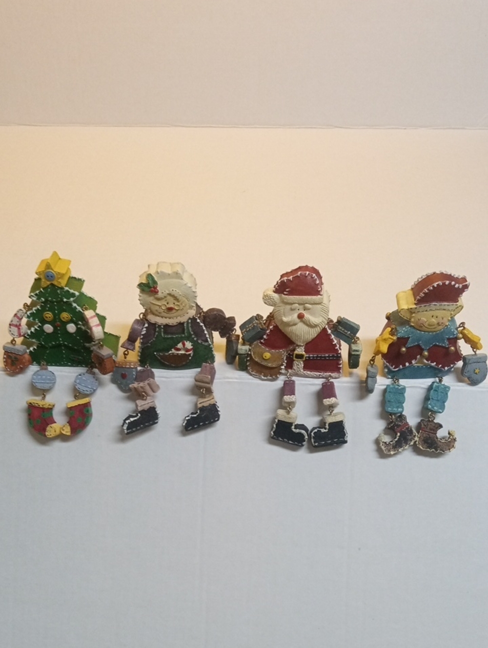 WMG Vintage Christmas Shelf Sitters Lot Of 4 Resin